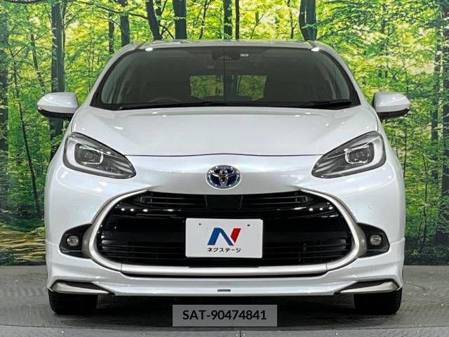 Toyota AQUA 2021-08 260481-14