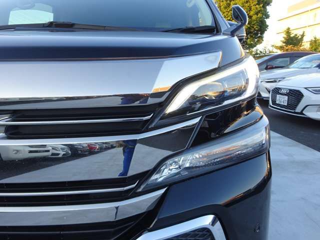Toyota VELLFIRE 2015-04 194187-3