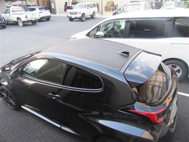 Toyota YARIS 2023-05 11371-12