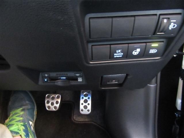 Toyota YARIS 2023-05 11371-7