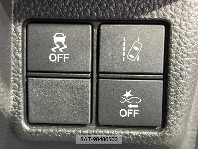 Honda N BOX CUSTOM 2019-05 278937-5