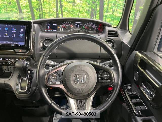 Honda N BOX CUSTOM 2019-05 278937-11