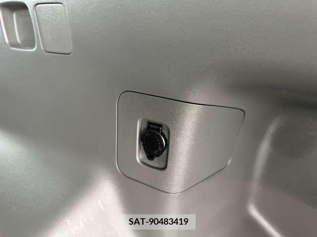 Toyota PRIUS ALPHA 2014-03 376978-12
