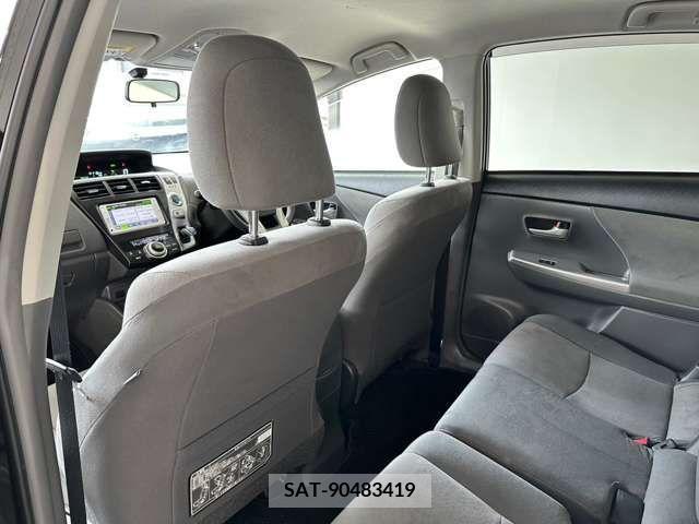 Toyota PRIUS ALPHA 2014-03 376978-15