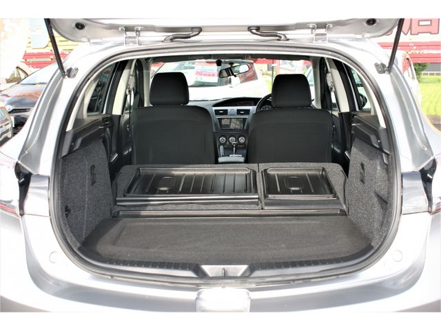 Mazda AXELA SPORT 2013-07 2966-23