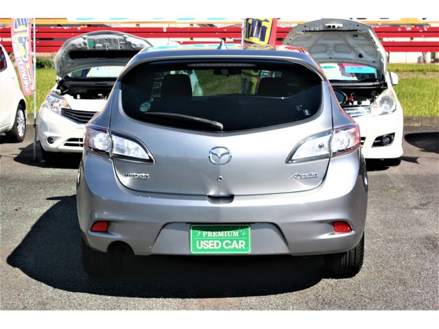 Mazda AXELA SPORT 2013-07 2966-6