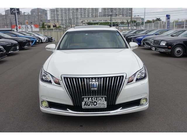 Toyota CROWN MAJESTA 2013-10 24148-1
