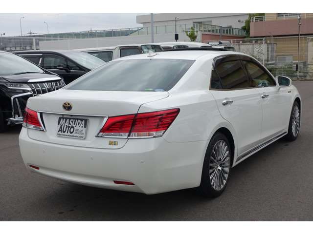 Toyota CROWN MAJESTA 2013-10 24148-6