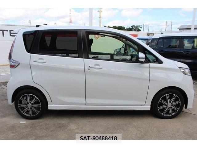 Mitsubishi EK CUSTOM 2017-05 300775-9