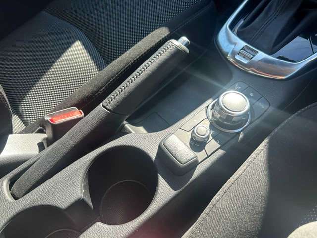 Mazda DEMIO 2016-11 12673-19