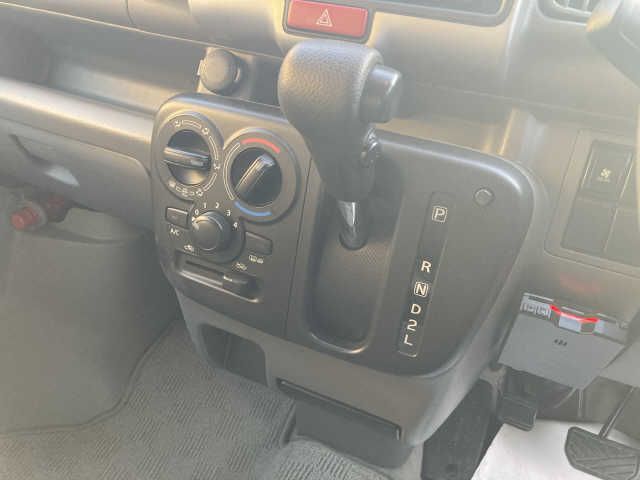 Nissan CLIPPER 2021-06 184428-4