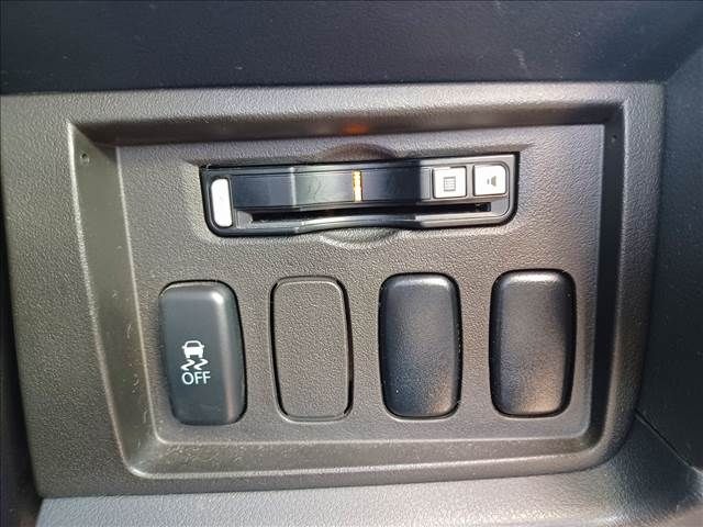 Mitsubishi DELICA D5 2010-09 8830-20