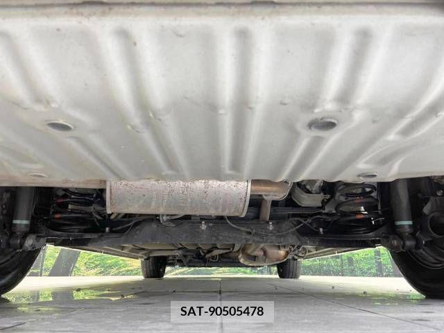Nissan SERENA 2019-04 325016-19