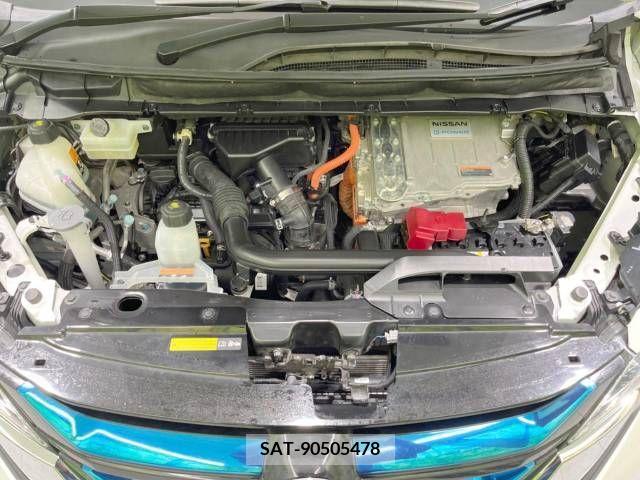 Nissan SERENA 2019-04 325016-18