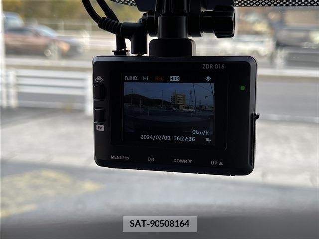 Suzuki WAGON R 2016-07 210685-10