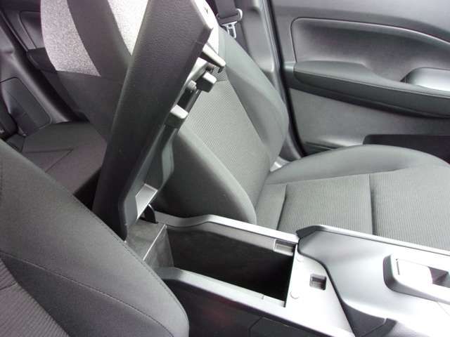 Nissan NOTE 2022-03 3326-15