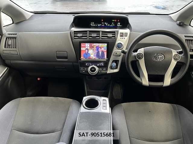 Toyota PRIUS ALPHA 2014-12 372728-1
