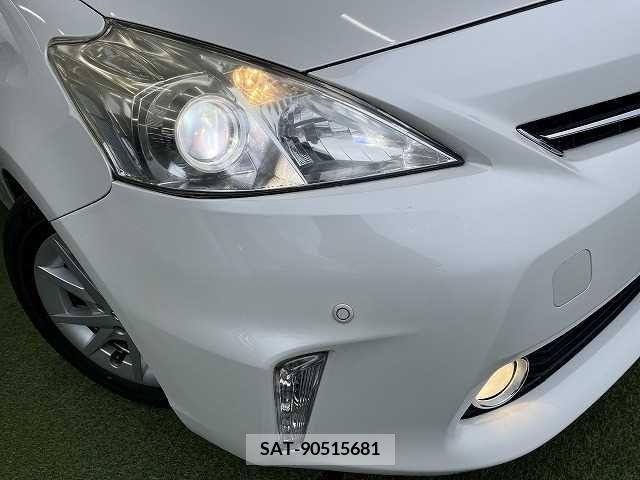 Toyota PRIUS ALPHA 2014-12 372728-19