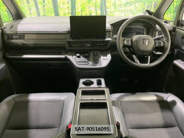 Honda STEP WGN 2023-01 354821-1
