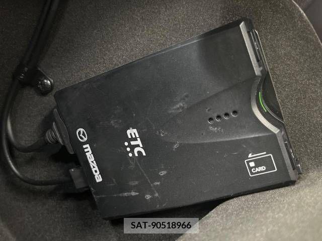 Mazda CX-8 2018-12 358823-10