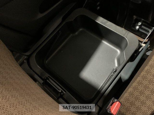 Nissan MOCO 2012-03 334505-11