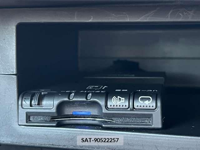Subaru LEGACY B4 2005-04 381872-17