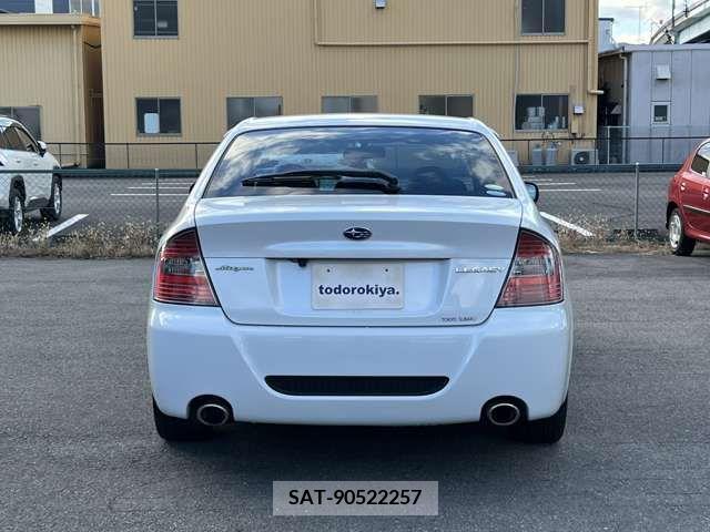 Subaru LEGACY B4 2005-04 381872-2