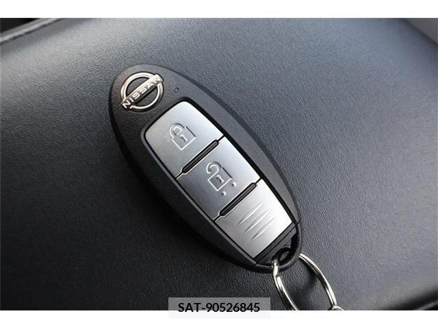 Nissan NOTE 2021-09 219906-19