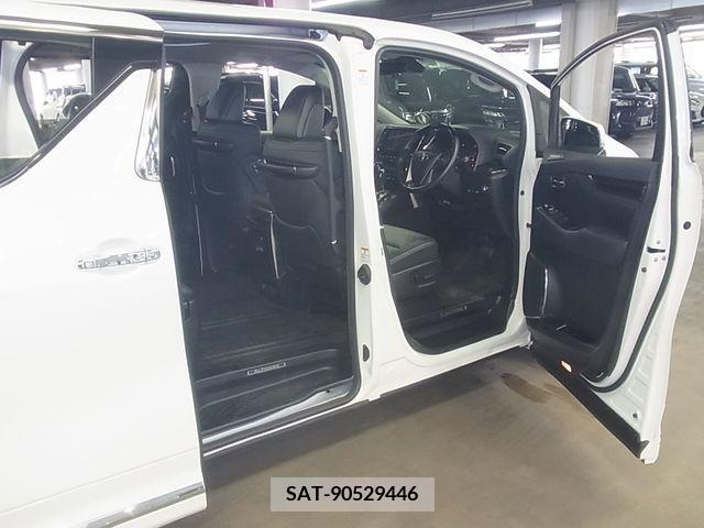 Toyota ALPHARD 2021-09 209953-10