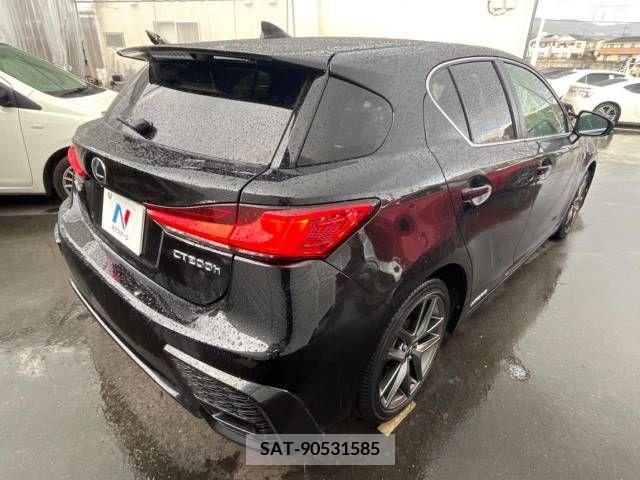 Lexus CT 2017-10 212523-17