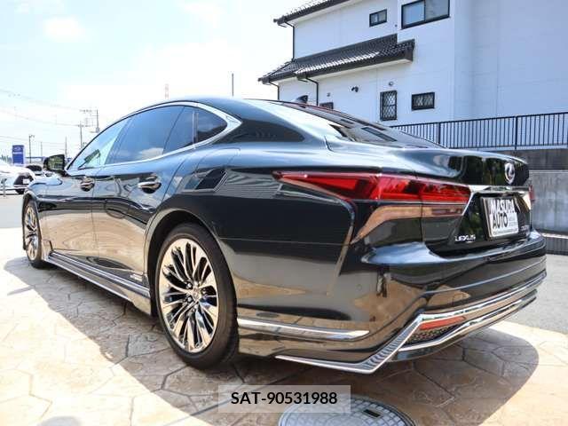 Lexus LS 2020-12 304727-4