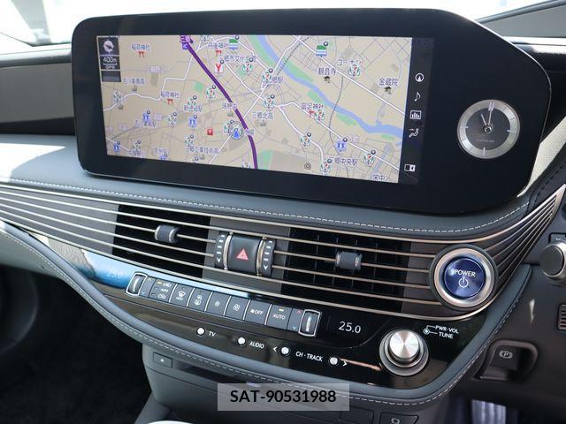 Lexus LS 2020-12 304727-13