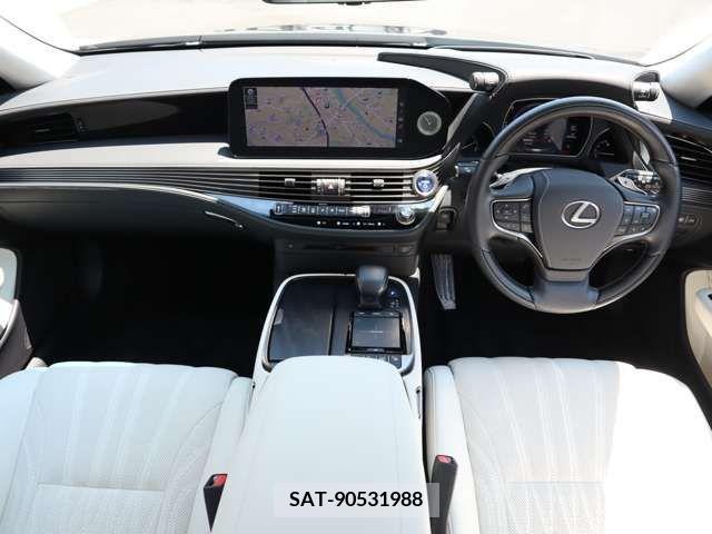 Lexus LS 2020-12 304727-7