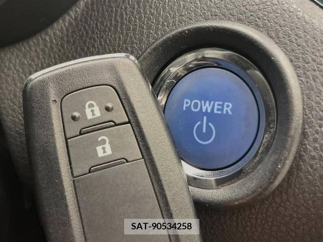 Toyota C-HR 2017-02 342826-2
