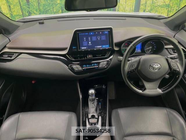 Toyota C-HR 2017-02 342826-1