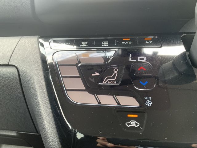 Nissan ROOX 2020-06 23841-10