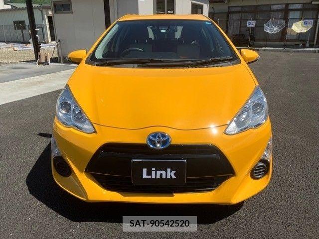 Toyota AQUA 2017-03 292035-2