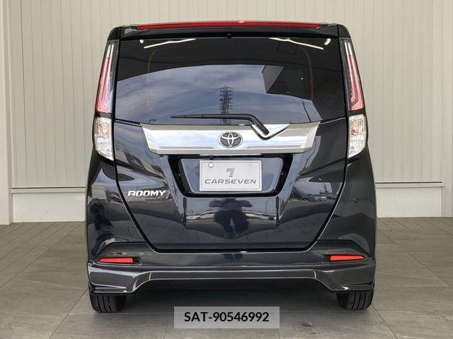 Toyota ROOMY 2022-01 334959-3