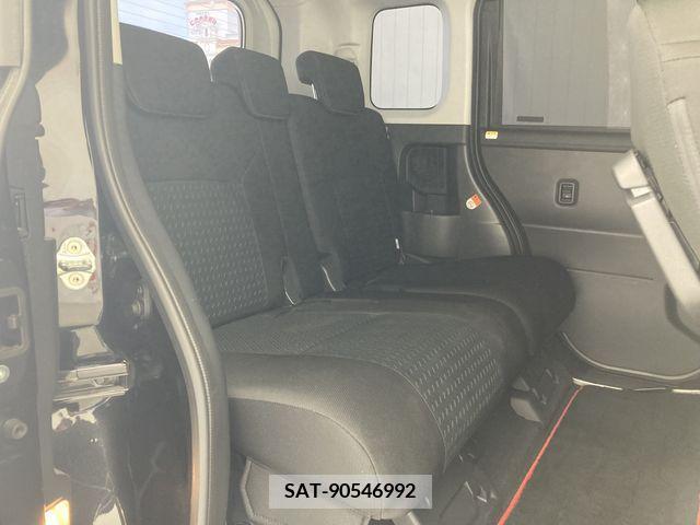 Toyota ROOMY 2022-01 334959-26