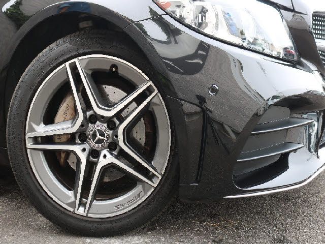Mercedes Benz C-CLASS 2018-10 10083-7