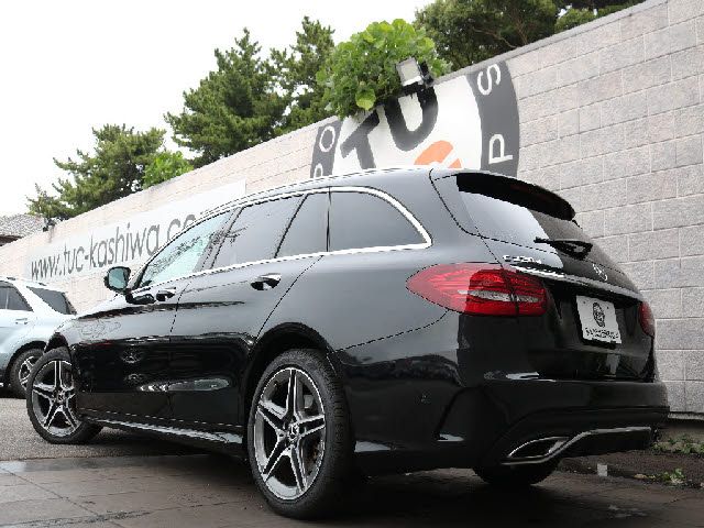 Mercedes Benz C-CLASS 2018-10 10083-2