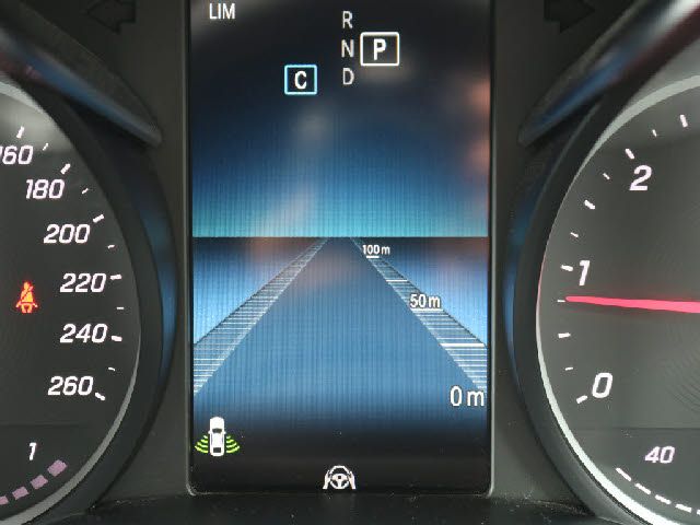 Mercedes Benz C-CLASS 2018-10 10083-17