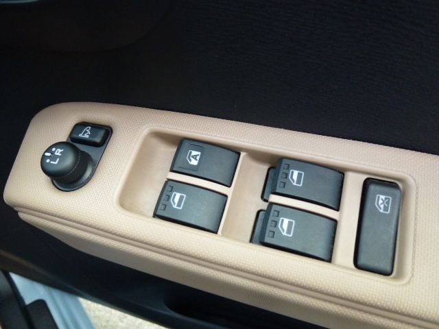Daihatsu MIRA COCOA 2015-08 6668-15