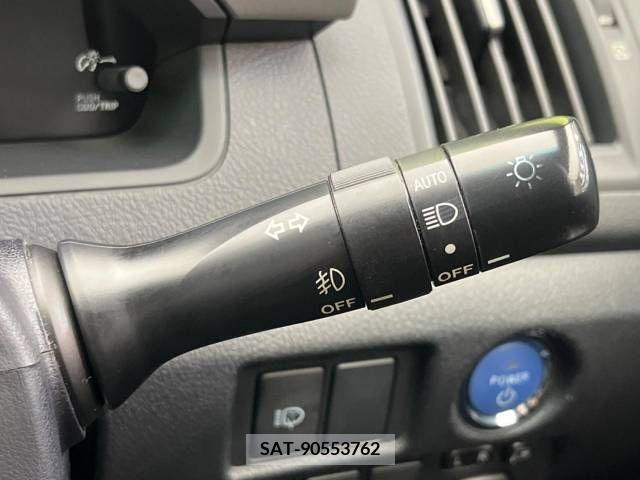 Toyota SAI 2012-04 341725-7