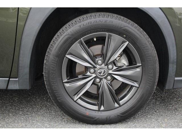 Lexus UX 2018-11 8054-11