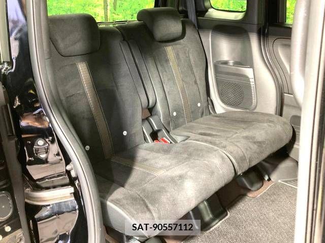 Honda N BOX CUSTOM 2020-06 330891-9