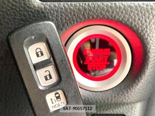 Honda N BOX CUSTOM 2020-06 330891-7