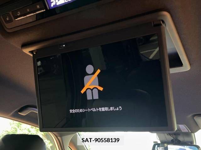 Toyota NOAH 2023-08 346910-5