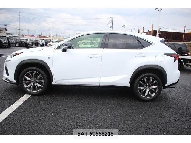 Lexus NX 2018-03 275666-8
