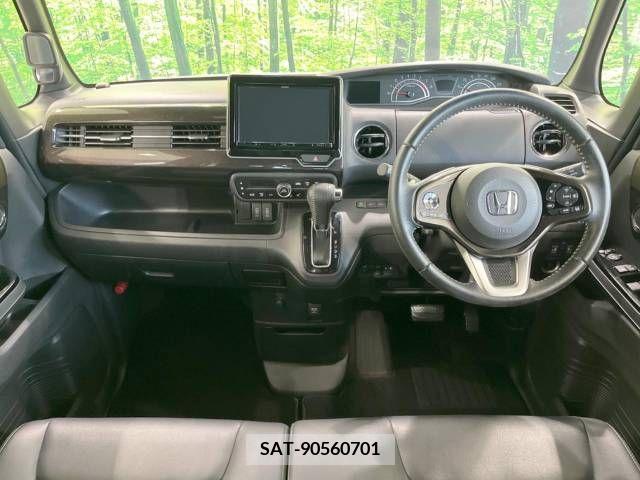 Honda N BOX CUSTOM 2020-01 279237-1